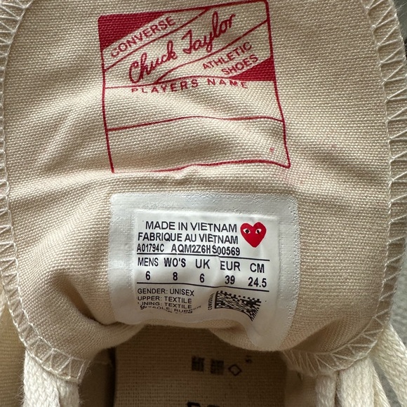 Converse Comme des Garçons Play x White Sneakers with Red soles. - Picture 4 of 11